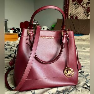 MIchael Kors Burgundy Tote/Wallet set